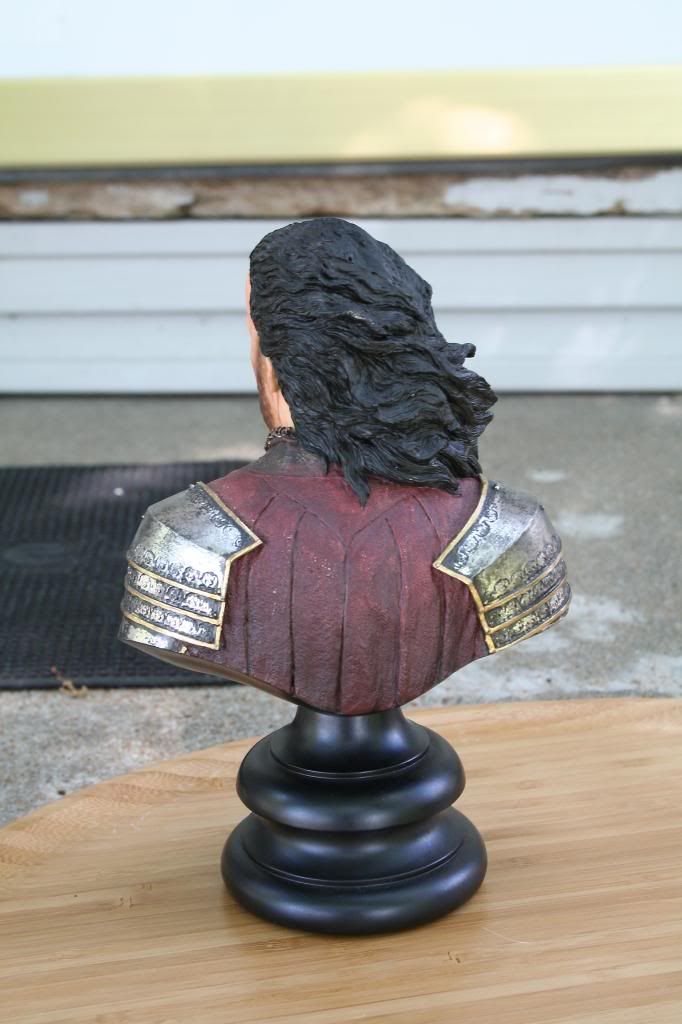 STATUE SideshowWeta Prince Isildur Bust